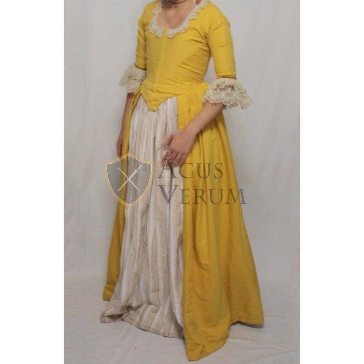 Women dress 18th century